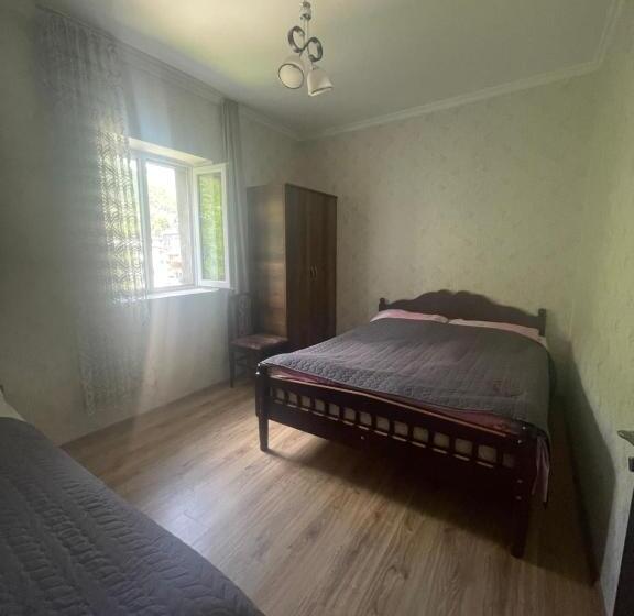 پانسیون Guesthouse Robi