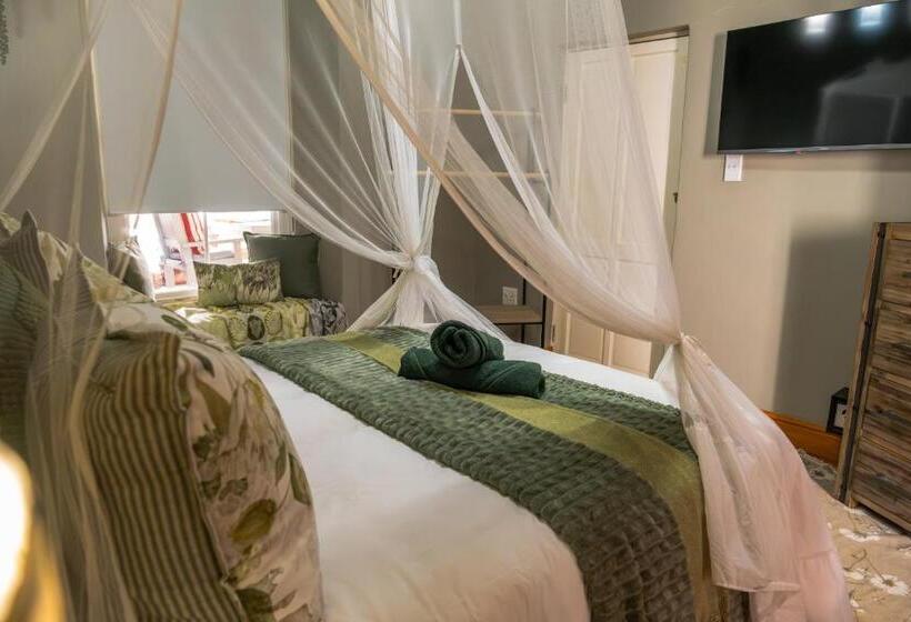 بنسيون Hephzibah Inn Guest House And Venue