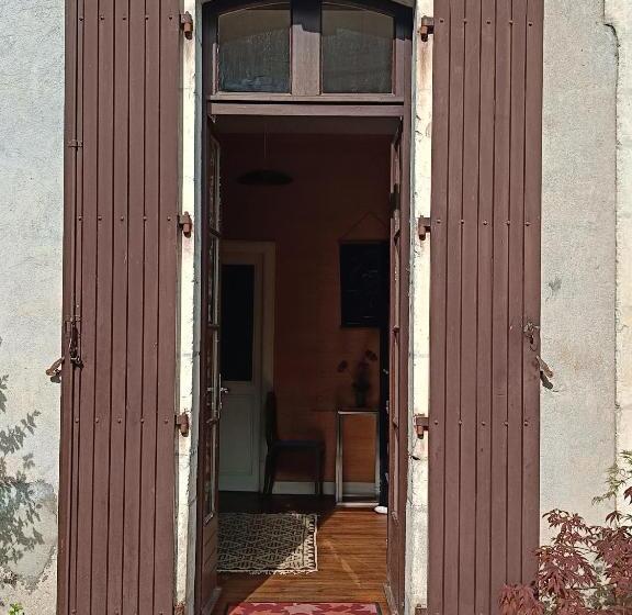 بنسيون Les Chambres Des Artistes