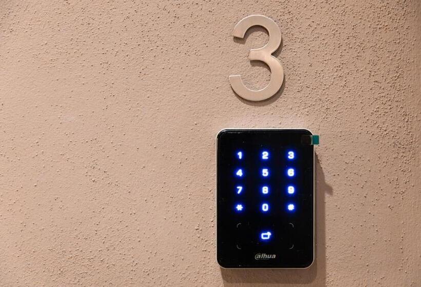 پانسیون Macan Suite Rooms