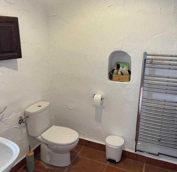 פנסיון Miluna Oasis Suites