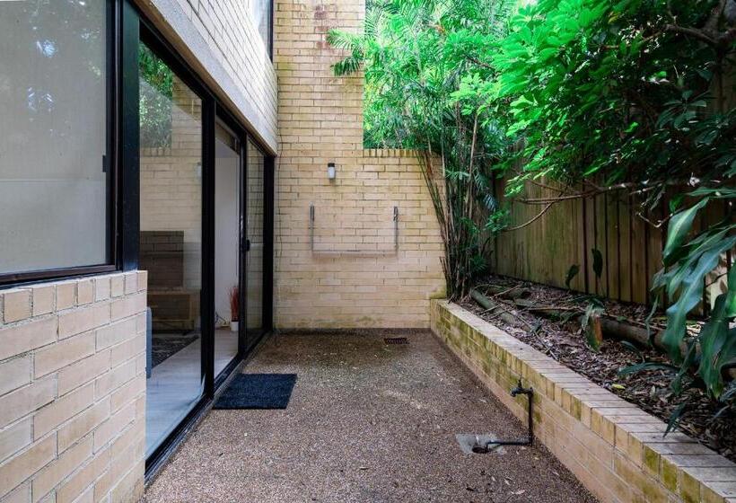 پانسیون 1nc Spacious 3bedroom Townhouse, North Sydney Free Parking