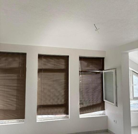 پانسیون Stefi Kompani