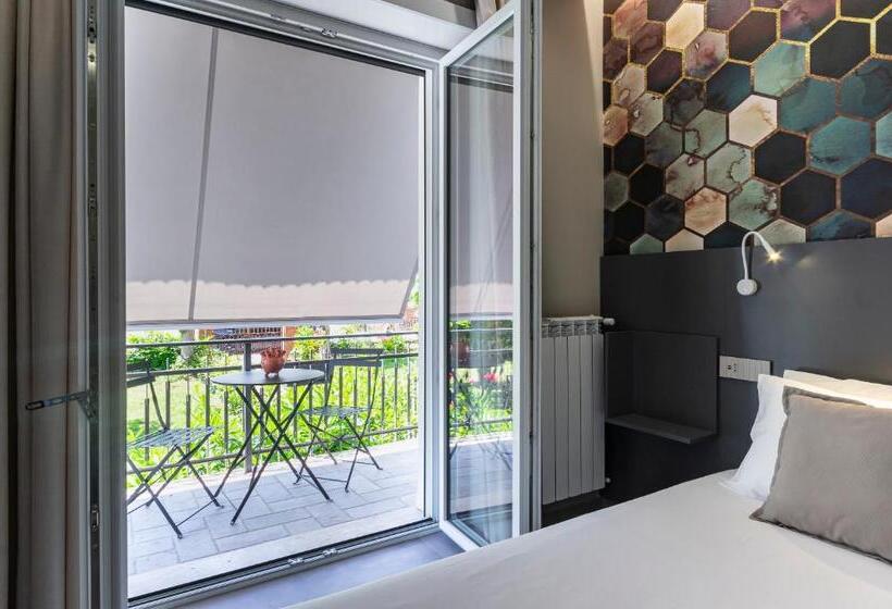 ペンション Testani Guest House Special