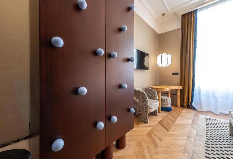 پانسیون The Couper Umiltà