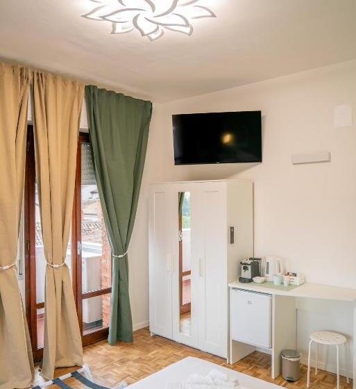 פנסיון Vento Del Conero