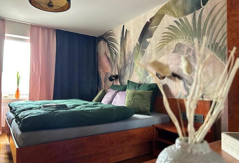 Pension Faulpelz   Doppelzimmer Flora