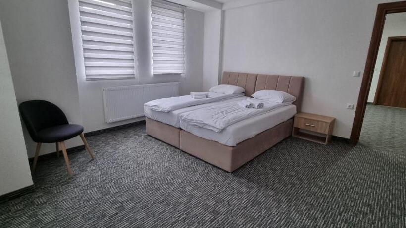 Poslovno Edukativni Centar