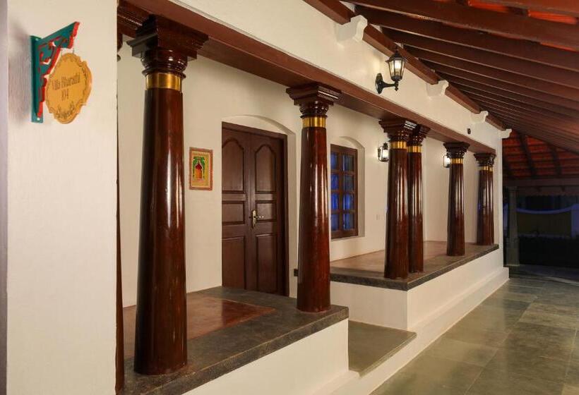 منتجع Franco Tamil Villas