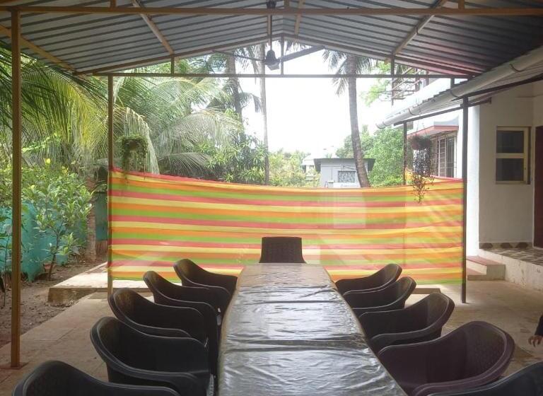 منتجع Sai Smruti Holidays Home