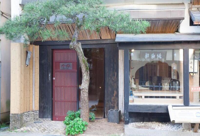 旅館 ワインとお宿千歳chitose