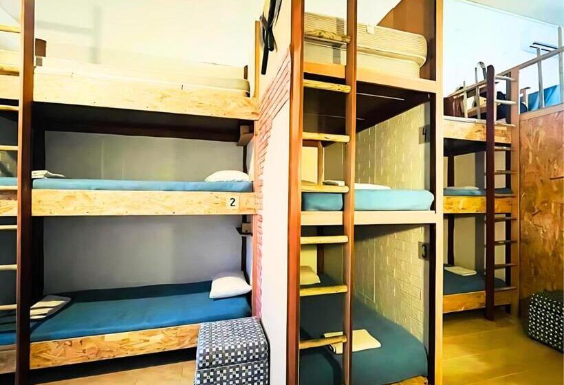 Arodes Asteria Volunteer & Youth Eco Hostel