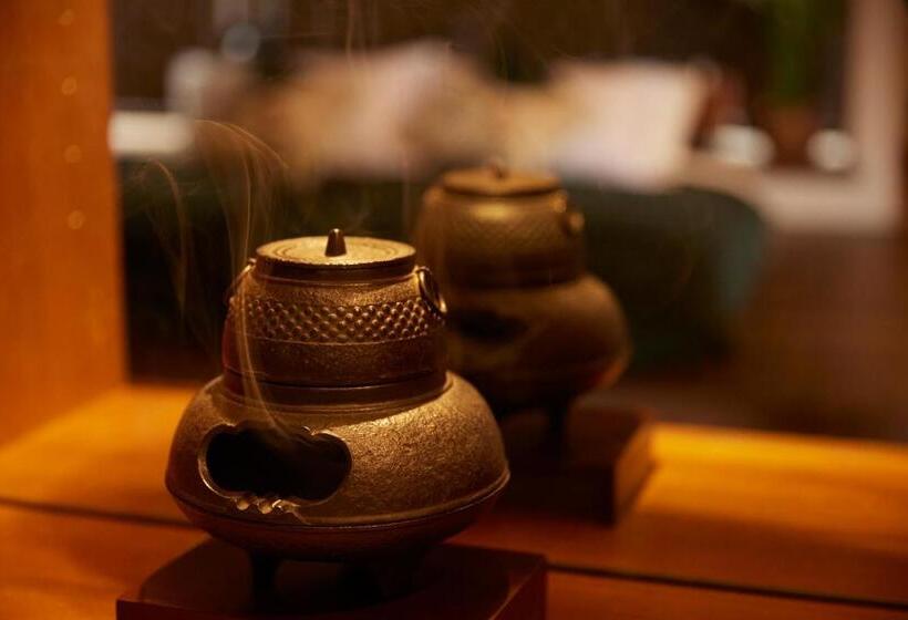 鎌倉小町 大仏さまノ休日ホテル The Big Buddha Holiday Hotel Kamakura