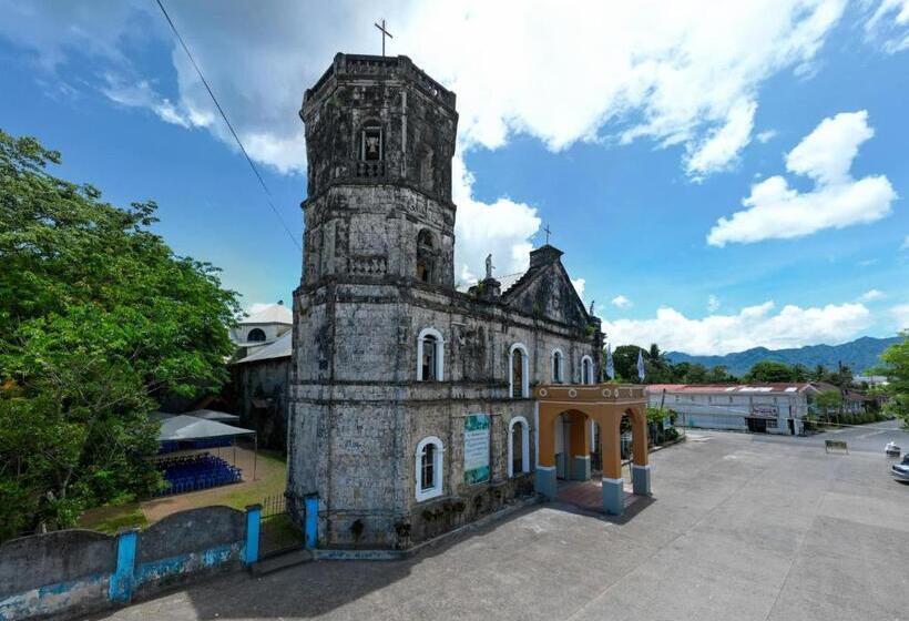 هاستل La Patria Baybay Tourist Inn Powered By Cocotel