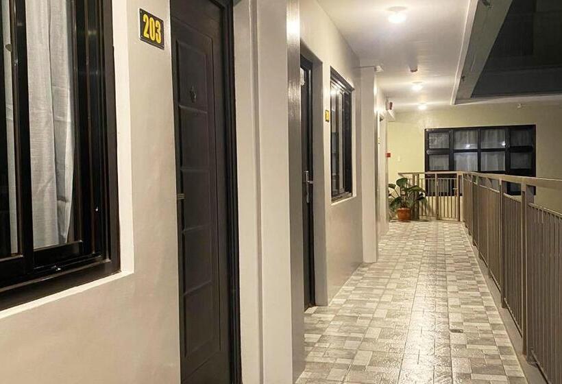 هاستل La Patria Baybay Tourist Inn Powered By Cocotel