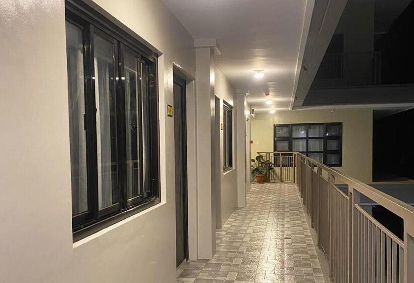 هاستل La Patria Baybay Tourist Inn Powered By Cocotel