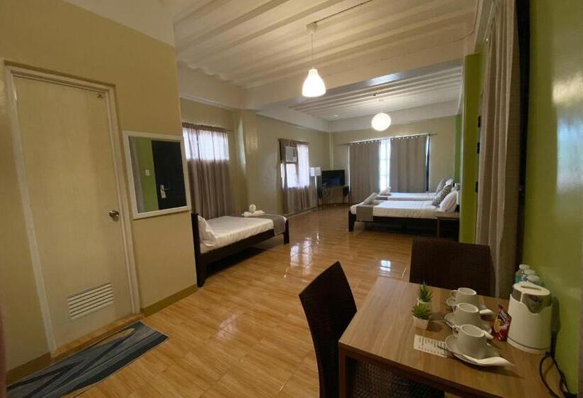 هاستل La Patria Baybay Tourist Inn Powered By Cocotel