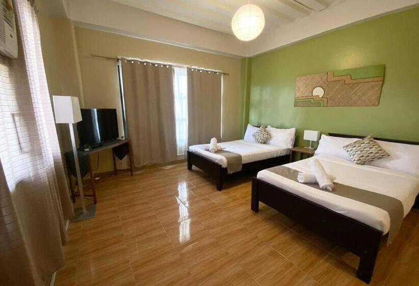 هاستل La Patria Baybay Tourist Inn Powered By Cocotel