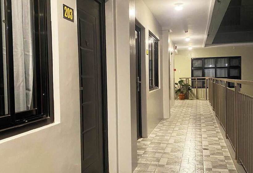 هاستل La Patria Baybay Tourist Inn Powered By Cocotel