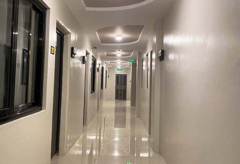 هاستل La Patria Baybay Tourist Inn Powered By Cocotel