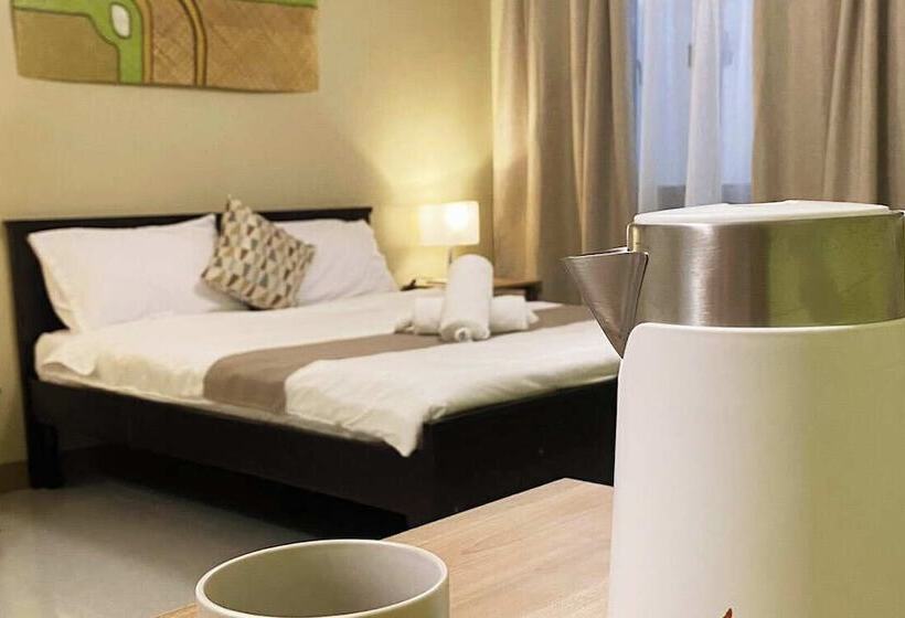 هاستل La Patria Baybay Tourist Inn Powered By Cocotel