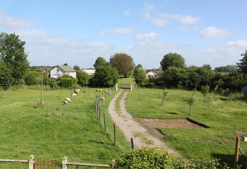 민박 Auberge De La Croix Du Maupas