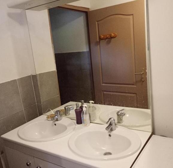 مبيت وإفطار Chambre