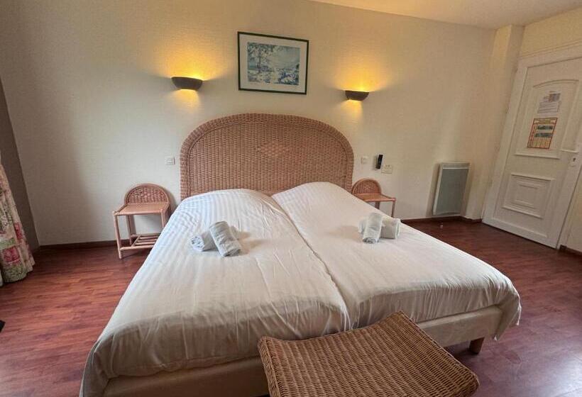 Bed and Breakfast L Overlord