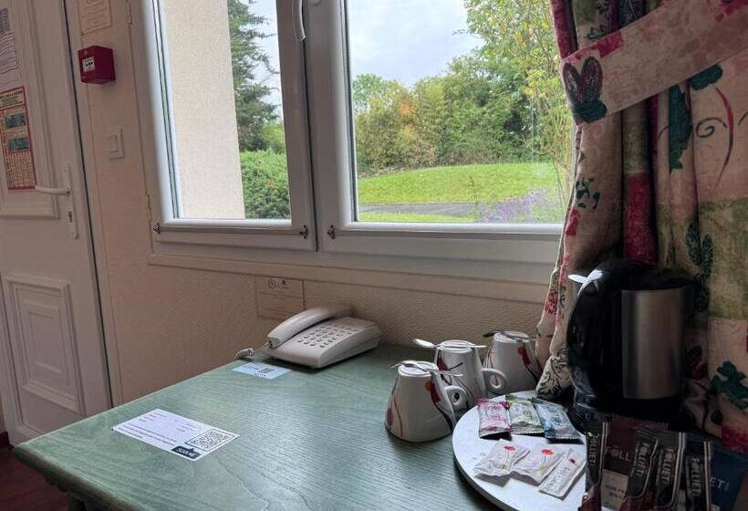 Bed and Breakfast L Overlord