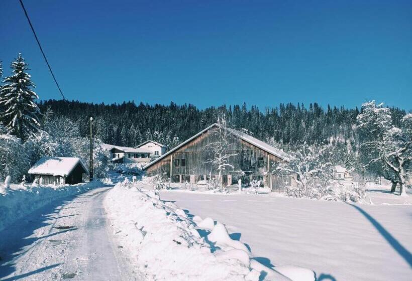 ベッドアンドブレックファースト La Grand Raie Table D Hôtes