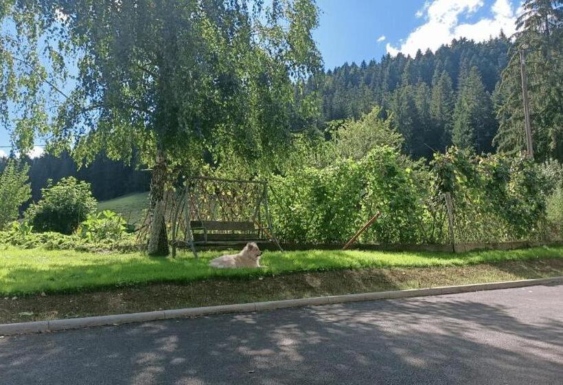 ベッドアンドブレックファースト La Grand Raie Table D Hôtes