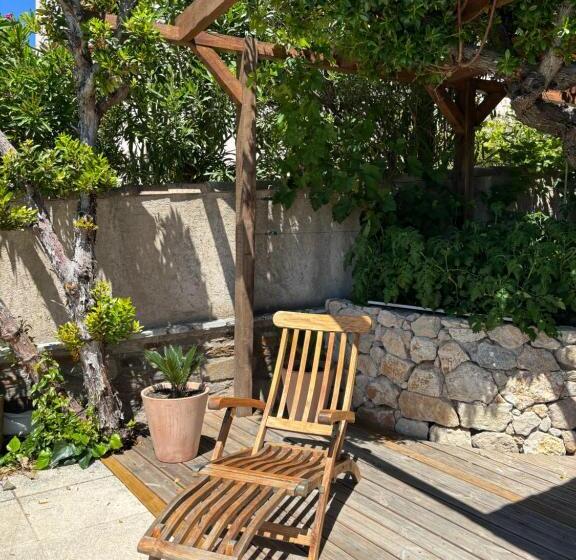 Bed and Breakfast Maison Lumio