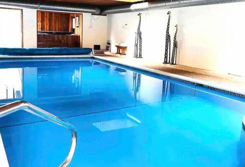 مبيت وإفطار Oceanside Manor   Fancy Room   Golf Course & Beach View