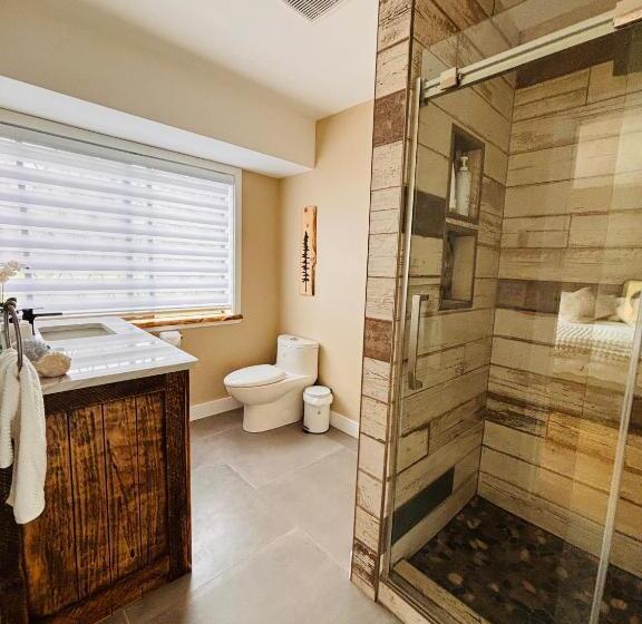 مبيت وإفطار Oceanside Manor   Fancy Room   Golf Course & Beach View