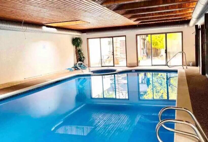 مبيت وإفطار Oceanside Manor   Fancy Room   Golf Course & Beach View