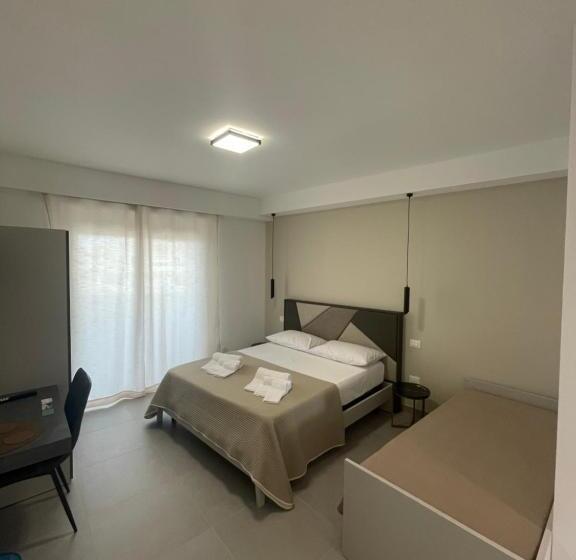 민박 Soraya Rooms Tropea