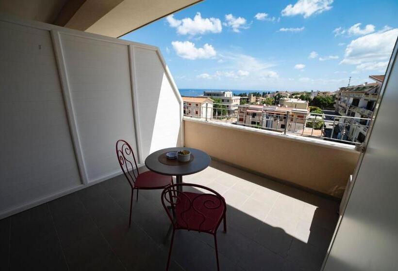 민박 Soraya Rooms Tropea