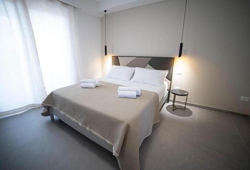 민박 Soraya Rooms Tropea