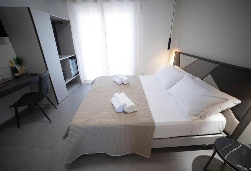 민박 Soraya Rooms Tropea