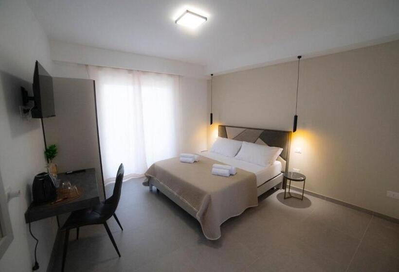 민박 Soraya Rooms Tropea