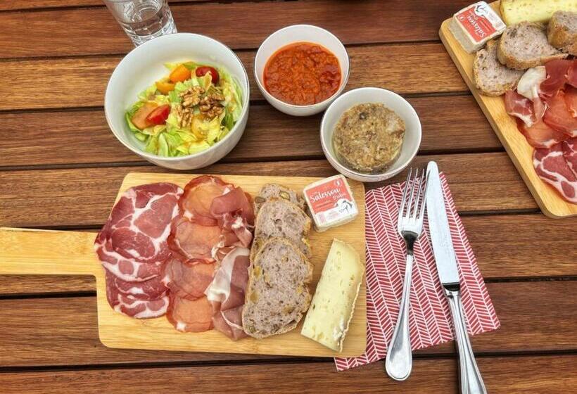 Bed and Breakfast Sous La Glycine