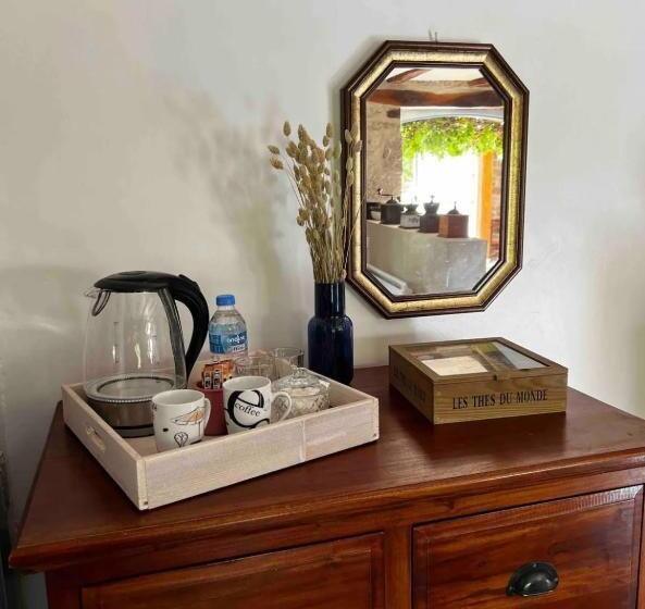 Bed and Breakfast Sous La Glycine