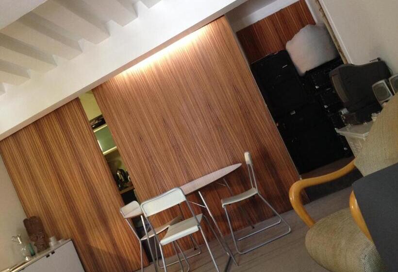 تختخواب و صبحانه Suite Indépendante Studio Top Centre Marais