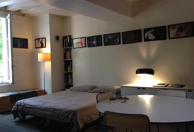 تختخواب و صبحانه Suite Indépendante Studio Top Centre Marais