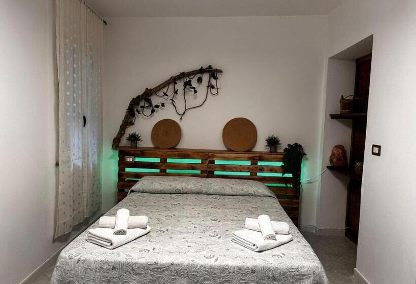 住宿加早餐  The Magic Stone