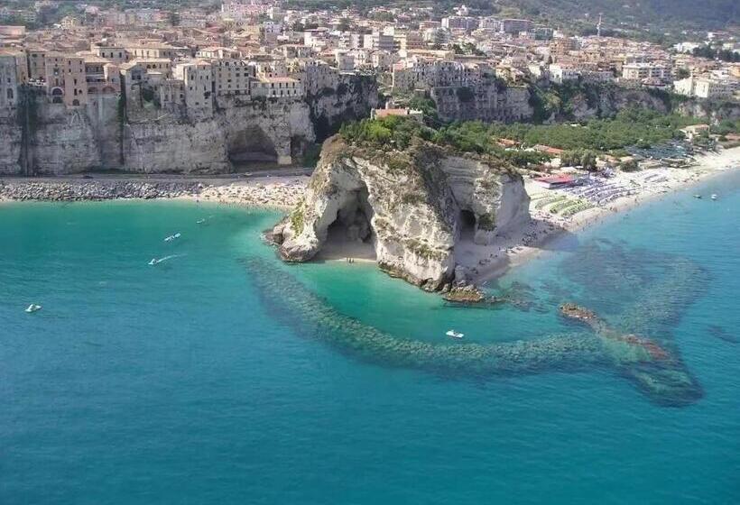 住宿加早餐  The Magic Stone