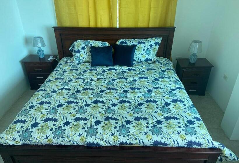 Casa Bella Bed & Breakfast