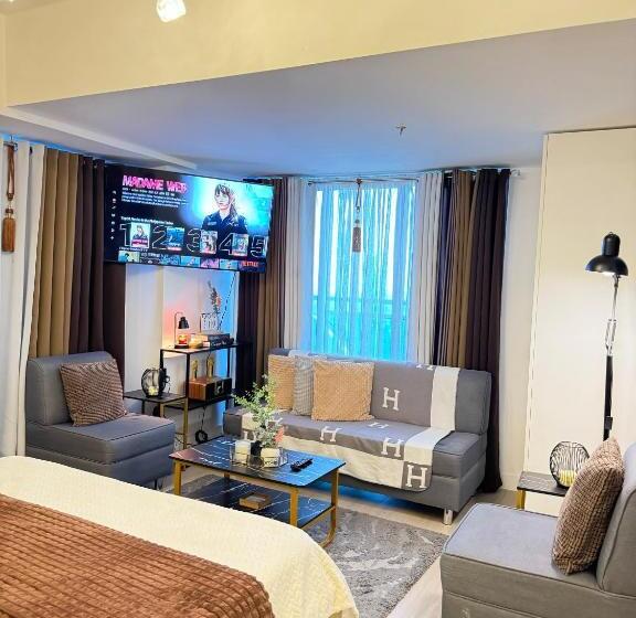 Centennial Staycation At Azure North Pampanga