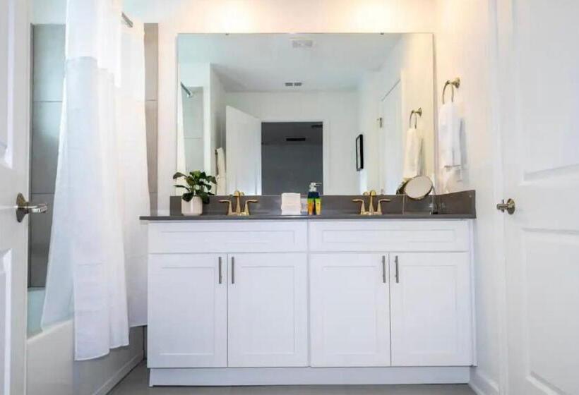 Condominium Villas Near Disney Orlando Florida