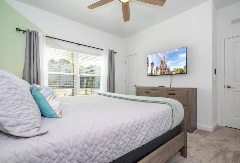 Condominium Villas Near Disney Orlando Florida